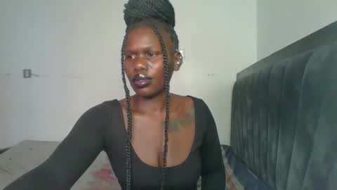 glossybabe77 online show from March 27, 5:46 am