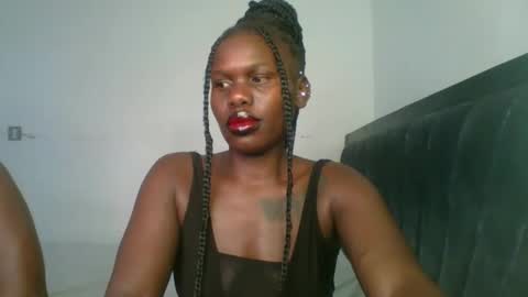 glossybabe77 online show from March 28, 9:42 am