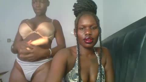 glossybabe77 online show from April 3, 2:09 am