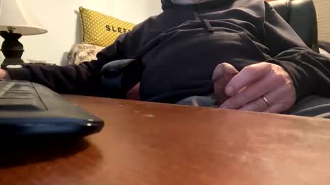 Snapshot of gngnxxx chatting on March 16, 1:15 pm gngnxxx online show from March 16, 1:15 pm