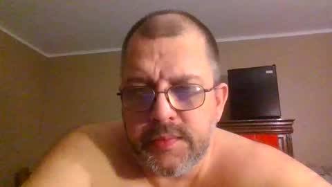 IDKIDCIDGAF online show from April 28, 1:04 am