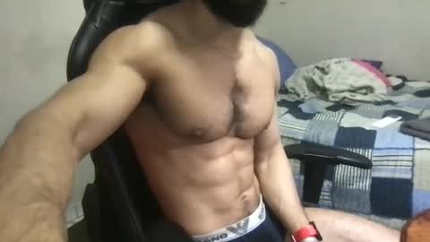 god hunkules online show from December 16, 6:27 pm