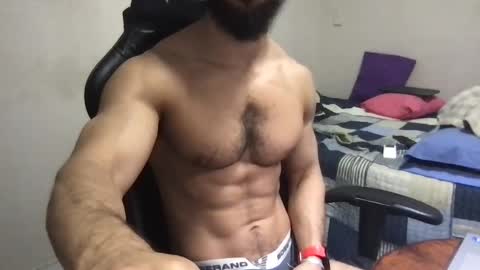 god hunkules online show from December 28, 4:30 pm