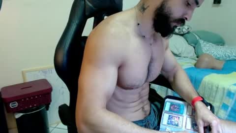 god hunkules online show from May 5, 4:37 pm