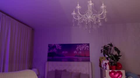 Goldie online show from March 6, 6:48 pm