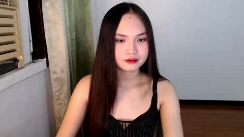 Snapshot of goddess_hela chatting on March 29, 4:18 pm Hela online show from March 29, 4:18 pm