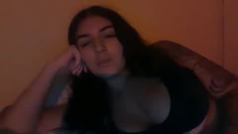Snapshot of goddess_madii chatting on October 21, 8:59 am Madii online show from October 21, 8:59 am