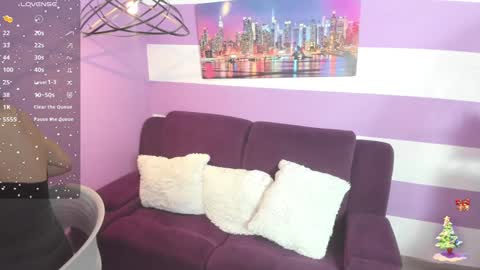 Snapshot of goddess_martina chatting on December 16, 10:24 pm M A R T I N A online show from December 16, 10:24 pm