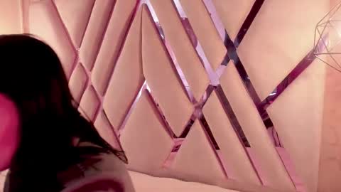 Snapshot of goddess_martina chatting on February 23, 12:35 pm M A R T I N A online show from February 23, 12:35 pm