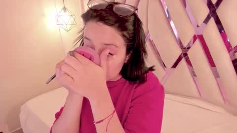 Snapshot of goddess_martina chatting on March 18, 12:19 pm M A R T I N A online show from March 18, 12:19 pm