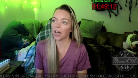 Snapshot of goddess_of_mars chatting on December 12, 12:55 pm Patricia Mars Goddess of Mars twitter thegoddessmindy online show from December 12, 12:55 pm