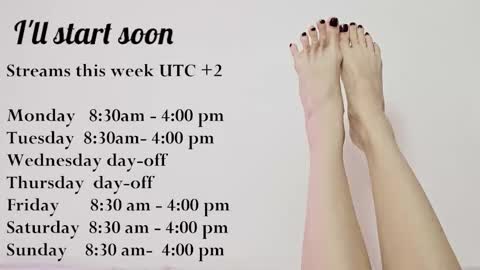 Snapshot of goddess_verdgyvi chatting on October 25, 6:43 am Verdgy online show from October 25, 6:43 am