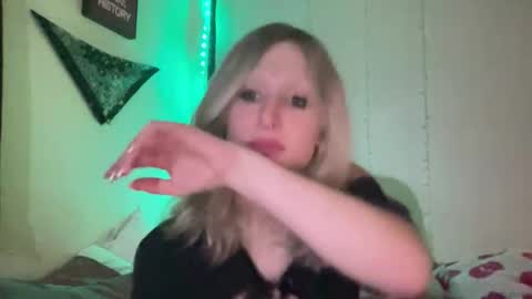 goddessalison online show from January 9, 2:14 am