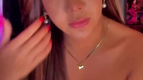 Snapshot of goddessbarbiecum4u chatting on January 16, 4:27 am Barbie Brown online show from January 16, 4:27 am