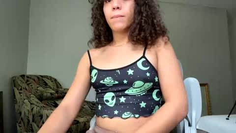 Snapshot of goddesscurls chatting on September 28, 6:13 pm goddesscurls online show from September 28, 6:13 pm