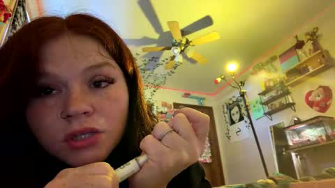 goddessdezzy23 online show from May 15, 10:28 pm