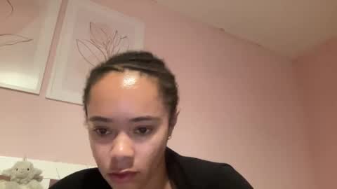 Snapshot of goddesselxo chatting on May 7, 8:36 pm Goddess L online show from May 7, 8:36 pm