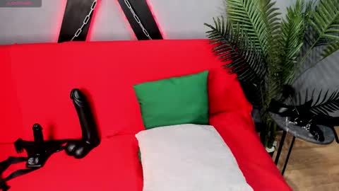 goddessemily_ online show from September 20, 5:19 am