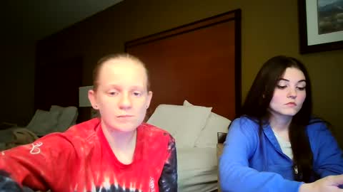 feyaa22 online show from October 5, 4:44 am