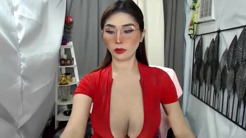 Snapshot of goddessjasmin chatting on December 12, 1:06 pm Goddessjasmin online show from December 12, 1:06 pm