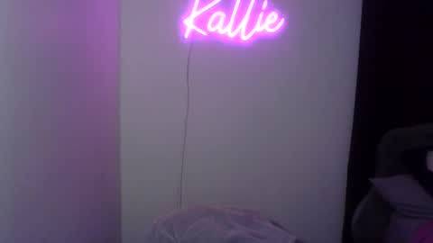 Snapshot of goddesskallie chatting on January 5, 10:53 am Kallie online show from January 5, 10:53 am