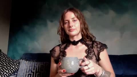 goddessmiamuse online show from May 9, 5:07 pm