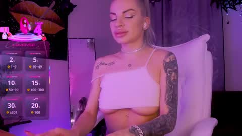 Goddess Nyx online show from May 4, 9:11 pm