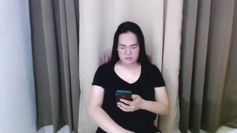Snapshot of goddessofalltime69 chatting on September 23, 1:08 am call me majesty online show from September 23, 1:08 am