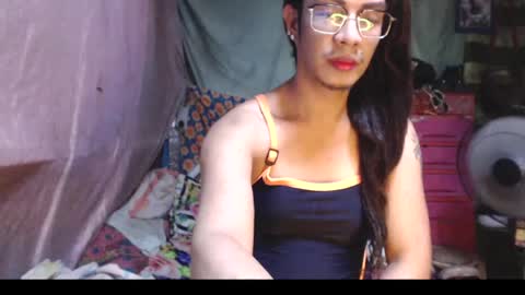 KENNY DOLL online show from May 10, 6:40 am