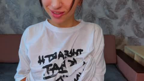 goddesssooul online show from May 11, 5:13 am