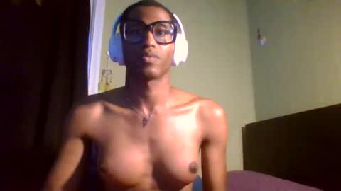 goddexx_kii online show from May 15, 10:55 am