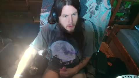 Snapshot of godmangod chatting on January 15, 6:11 pm jimmyjohnameson online show from January 15, 6:11 pm