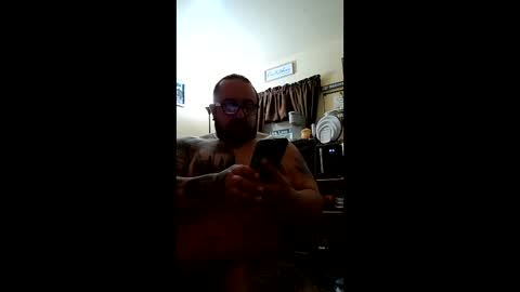 Snapshot of gog01978 chatting on March 9, 7:12 am gog01978 online show from March 9, 7:12 am