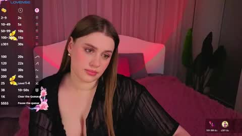 Snapshot of goga_li chatting on April 28, 8:14 pm Lilya online show from April 28, 8:14 pm