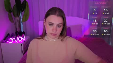 Snapshot of goga_li chatting on July 6, 5:59 pm Lilya online show from July 6, 5:59 pm