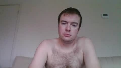 Snapshot of gogo12104 chatting on February 8, 3:53 pm jme online show from February 8, 3:53 pm