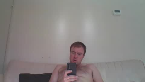 Snapshot of gogo12104 chatting on October 5, 12:14 pm jme online show from October 5, 12:14 pm