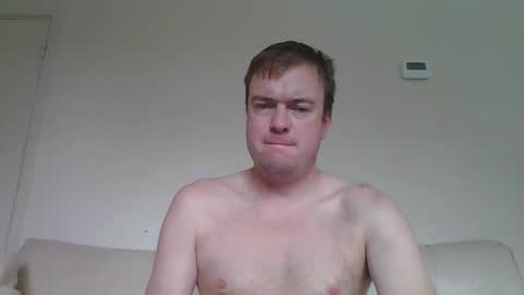 Snapshot of gogo12104 chatting on October 18, 8:48 am jme online show from October 18, 8:48 am