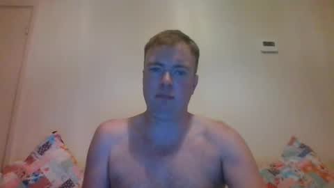 Snapshot of gogo12104 chatting on November 3, 6:31 pm jme online show from November 3, 6:31 pm