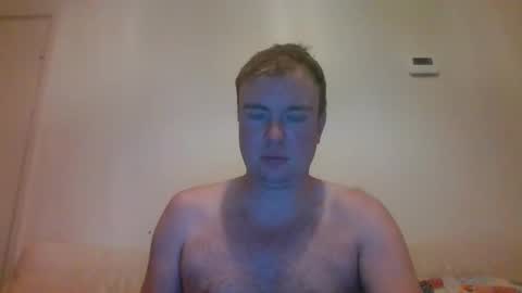 Snapshot of gogo12104 chatting on November 26, 5:58 pm jme online show from November 26, 5:58 pm