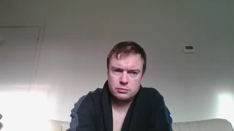 Snapshot of gogo12104 chatting on December 22, 10:34 am jme online show from December 22, 10:34 am