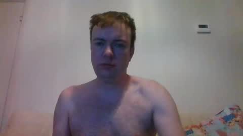 Snapshot of gogo12104 chatting on February 6, 9:40 pm jme online show from February 6, 9:40 pm