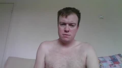 Snapshot of gogo12104 chatting on February 7, 12:20 pm jme online show from February 7, 12:20 pm