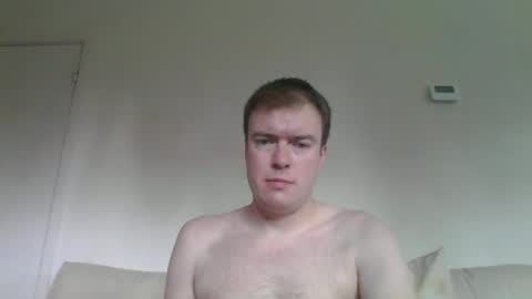 Snapshot of gogo12104 chatting on March 26, 12:00 pm jme online show from March 26, 12:00 pm