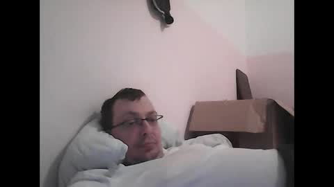 Snapshot of gohan8558 chatting on January 7, 6:43 pm gohan8558 online show from January 7, 6:43 pm