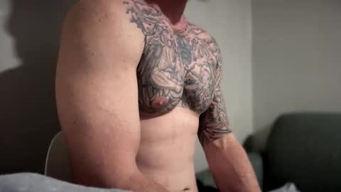 goinwild8900 online show from March 4, 5:56 pm