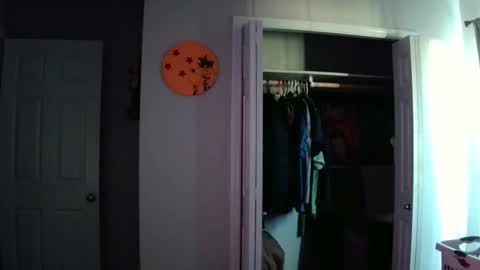 gokugarrison4334 online show from October 27, 7:51 pm