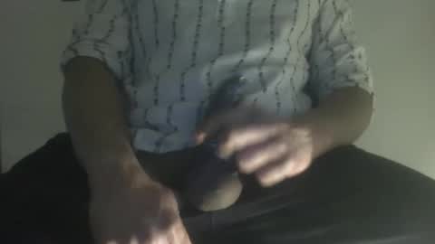 Snapshot of goldcj77 chatting on February 16, 2:40 am Myles online show from February 16, 2:40 am