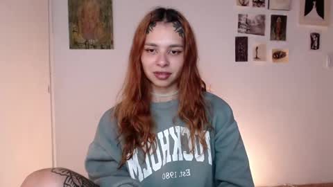 Snapshot of golden_alaska chatting on April 29, 10:49 pm Alaska online show from April 29, 10:49 pm