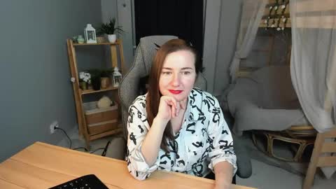 Gloria online show from May 22, 11:38 am